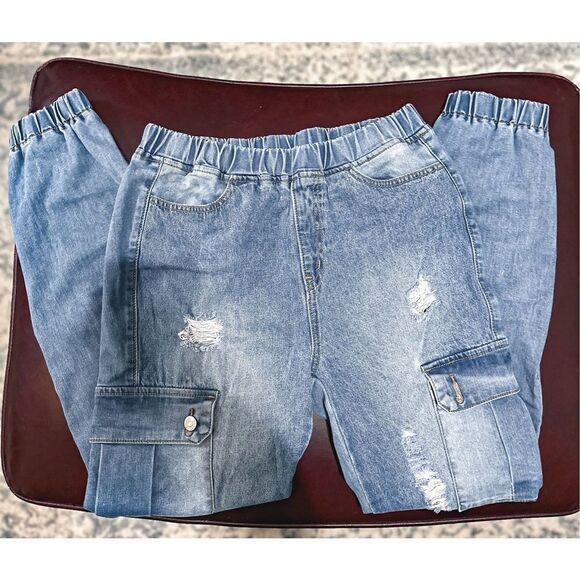 SHEIN cargo jogger style jeans - Picture 2 of 7